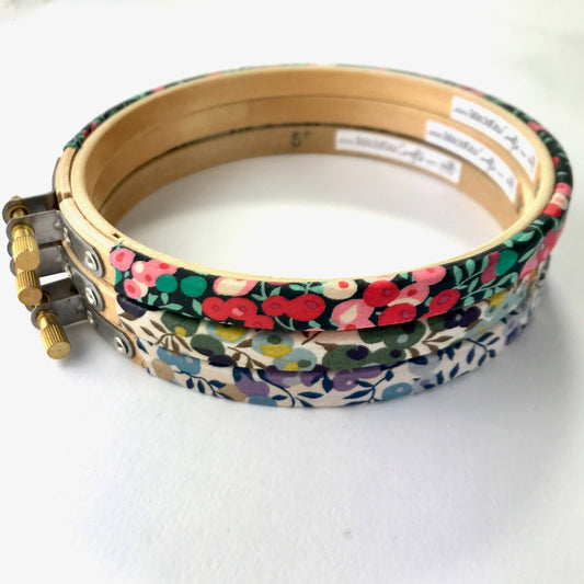 Stitchkits Crafts Wiltshire Berry Wrapped Embroidery Hoop - 6"