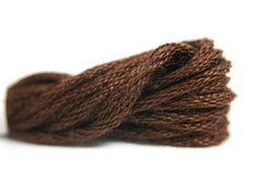 Needlepoint Inc Silk - 305 Antique Brown Range