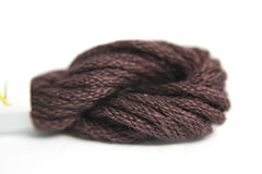 Needlepoint Inc Silk - 933 Gothic Red Range