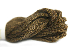 Needlepoint Inc Silk - 952 Doeskin Brown Range