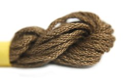 Needlepoint Inc Silk - 953 Doeskin Brown Range