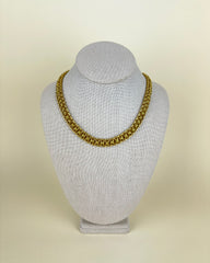 Vintage 18k Gold Mesh Necklace with Floral Detail