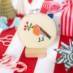 Cotton Clara Robin & Berry Beginner Counted Cross Stitch Kit
