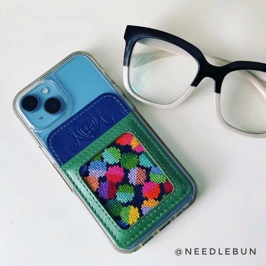 Elizabeth Crane Swartz Designs Lulu Phone Phwallet Insert Needlepoint Canvas