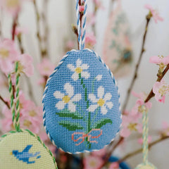 Le Point Studio Daisy Egg Needlepoint Canvas