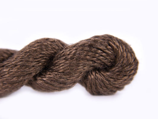 Vineyard Silk Classic - 129 Smoky Taupe