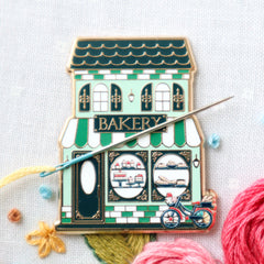 Flamingo Toes Bakery Needle Minder