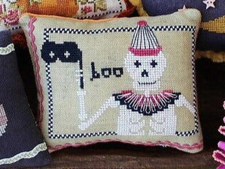 Cosford Rise Stitchery Harlequin Halloween Cross Stitch Pattern