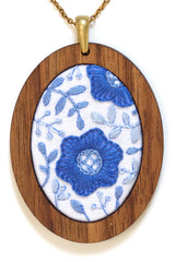 Kiriki Press Delft Daisy Pendant Embroidery Kit