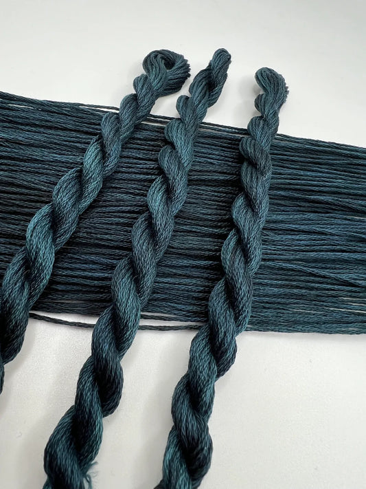 Pirate + Robin 6 Strand Embroidery Floss - Midnight Blue