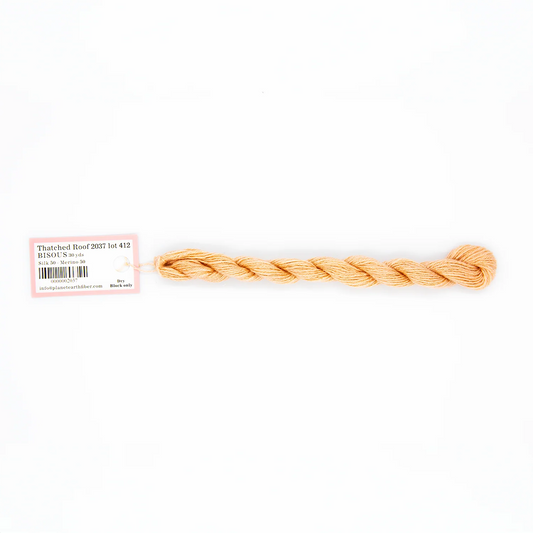 Tilli Tomas Bisous - 2037 Thatched Roof