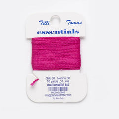 Tilli Tomas Essentials - 845 Boutonniere