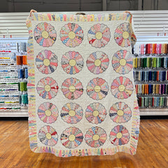 Vintage 1930s-40s Dresden Plate Patchwork Quilt with Ice Cream Cone Border