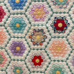 Vintage 1930s-40s Grandmother's Flower Garden Scalloped Edge Patchwork Quilt