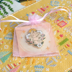 Stitchonomy Spring Flowers Needle Minder