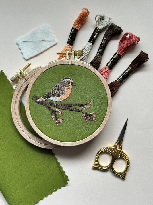 M Creative J Spring Robin Bird Embroidery Kit