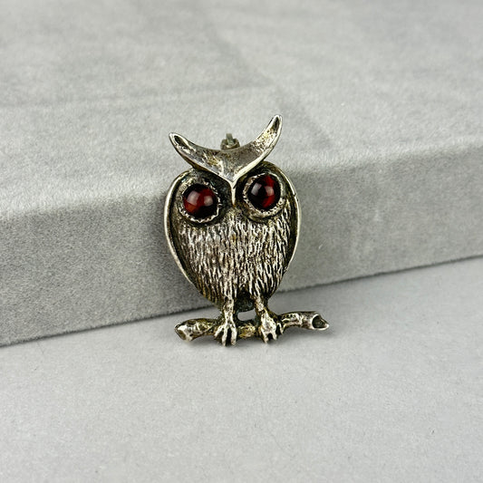Vintage Sterling Silver Owl with Tiger's Eye Brooch