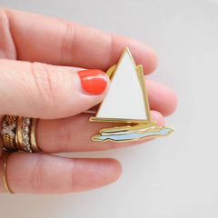Sara Fitz Sailboat Needle Minder