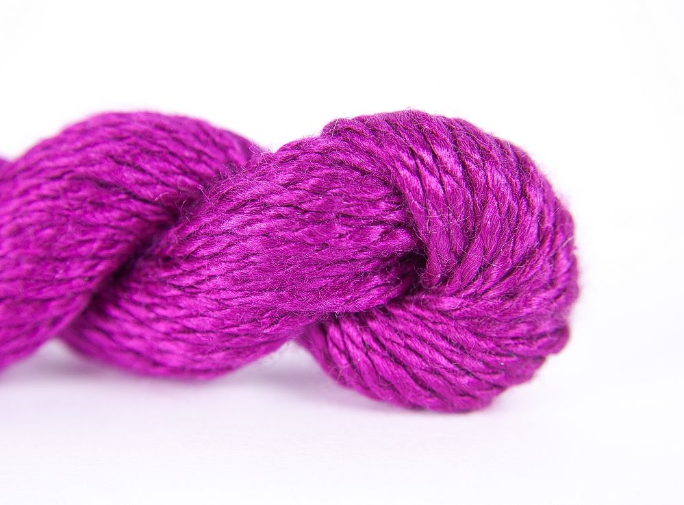Vineyard Silk Classic - 013 Hyacinth Violet