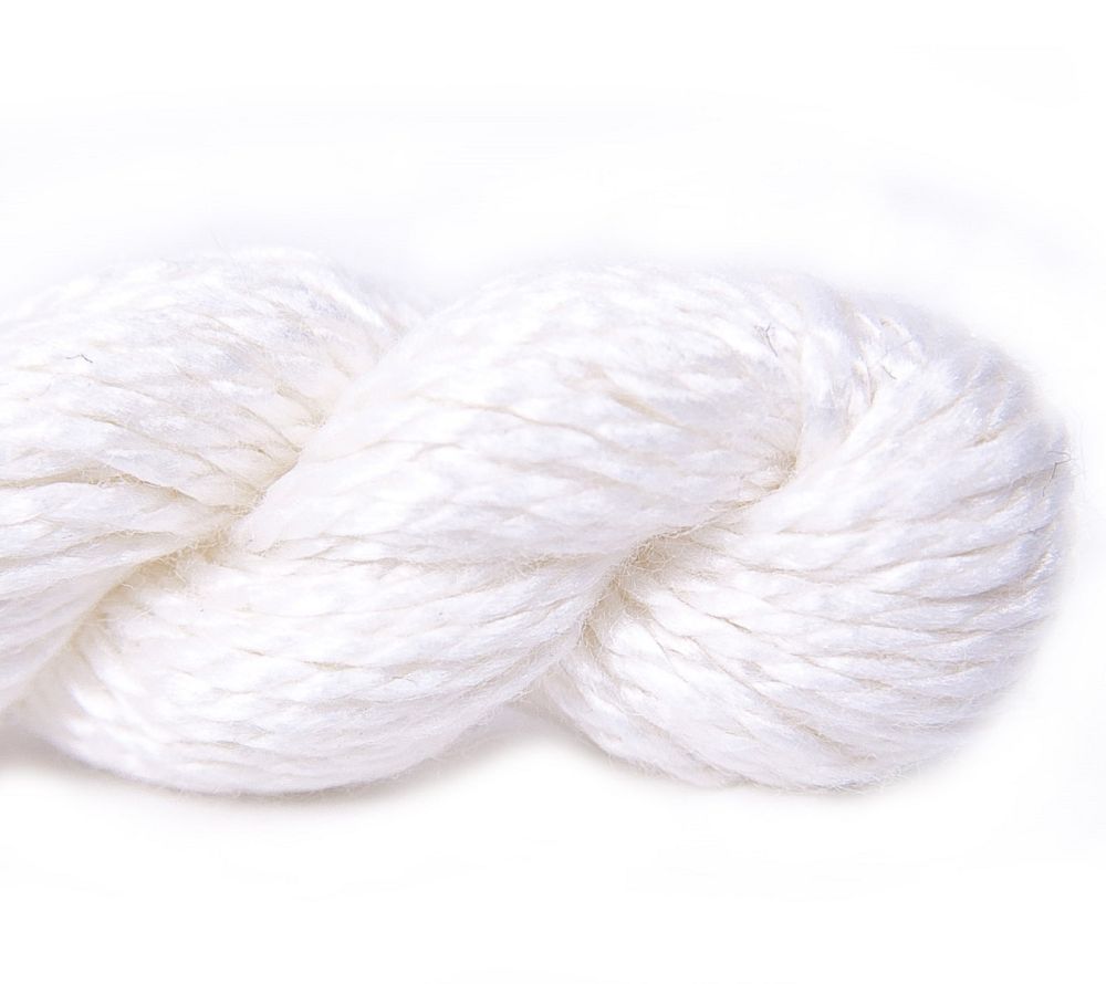 Vineyard Silk Classic - 109 Bright White