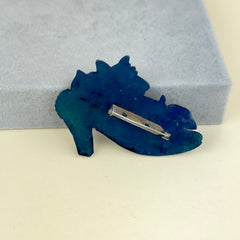 Vintage Scottie Dog with Red Bows in Shoe Brooch Japan