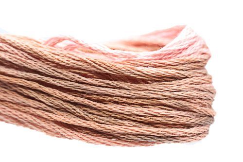 Gentle Art Sampler Threads - 7090 Faded Rose