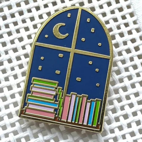 Saturnalia Stitching Starry Skies Needle Minder