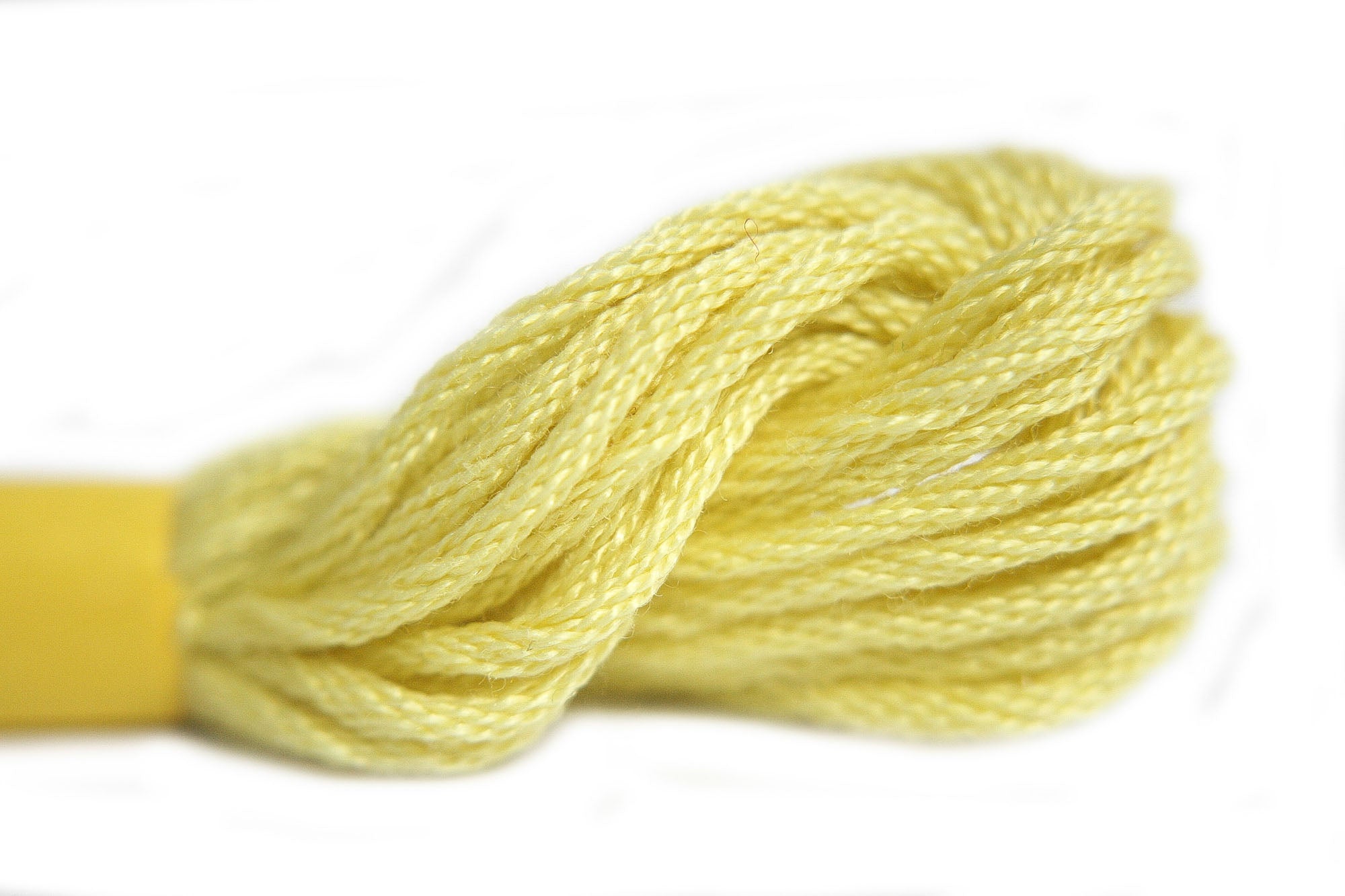Needlepoint Inc Silk - 552 Canary Yellow Range