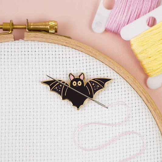 Caterpillar Cross Stitch Bat Magnetic Needle Minder