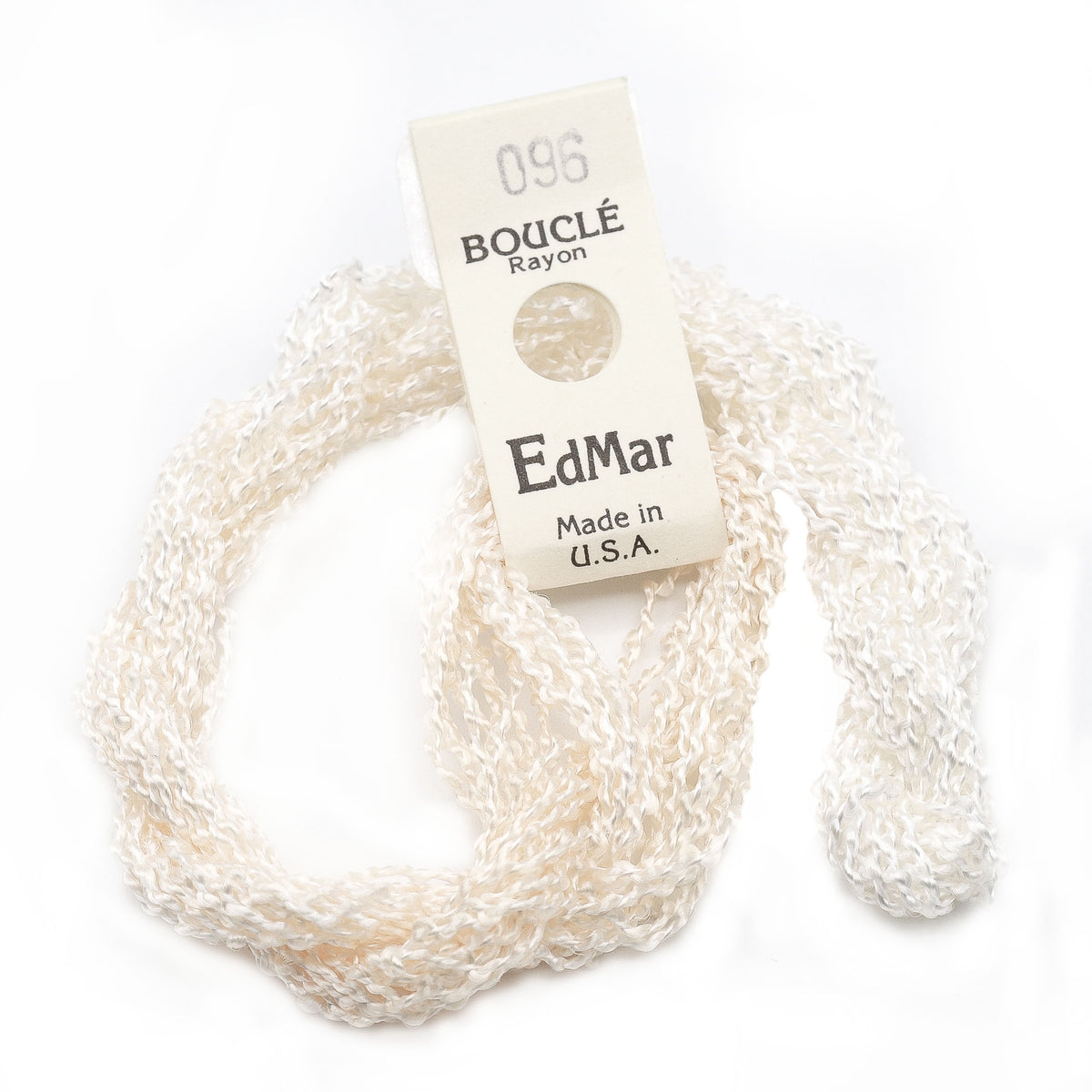 EdMar Boucle - 096 Whisper to Pale Apricot