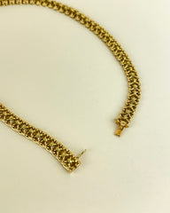Vintage 18k Gold Mesh Necklace with Floral Detail