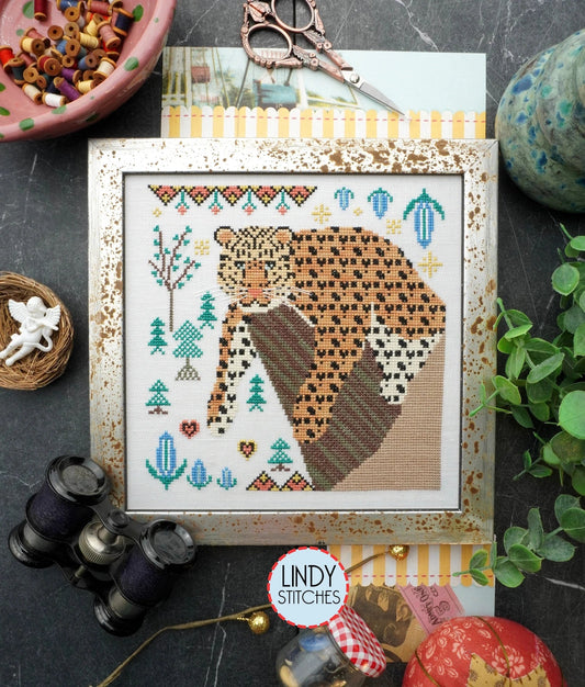Lindy Stitches Endangered Species Club #1 Amur Leopard Cross Stitch Pattern