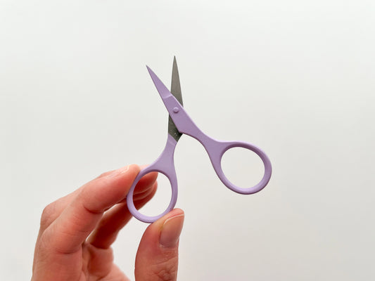 Matryoshka Doll Shop Tiny Scissors - Lavender