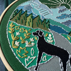 Rikrack Trail Dog Embroidery Kit