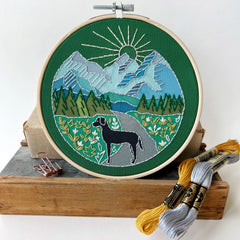 Rikrack Trail Dog Embroidery Kit