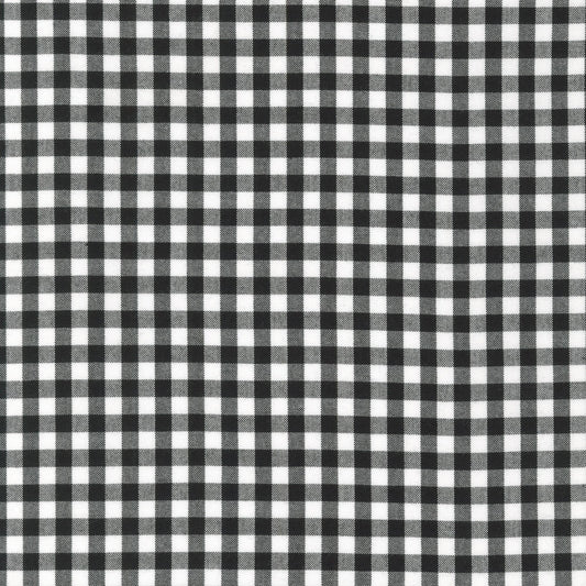 Robert Kaufman Carolina Gingham Cotton Fabric in Black and White