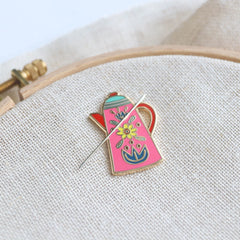 Stitched Modern Pink Teapot Magnetic Needle Minder