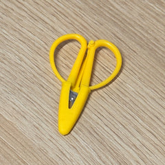 Super Snips Mini Travel Embroidery Scissors