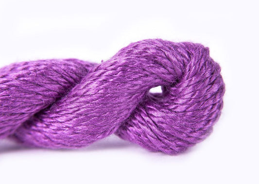 Vineyard Silk Classic - 101 Chalk Violet