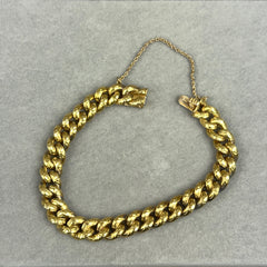 Vintage 14k Gold Wavy Engraved Curb Chain Bracelet