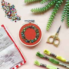 M Creative J Holiday Christmas Wreath Ornament Embroidery Kit