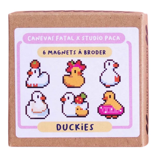Canevas Fatal Studio Paca Duckies Magnet Needlepoint Kit