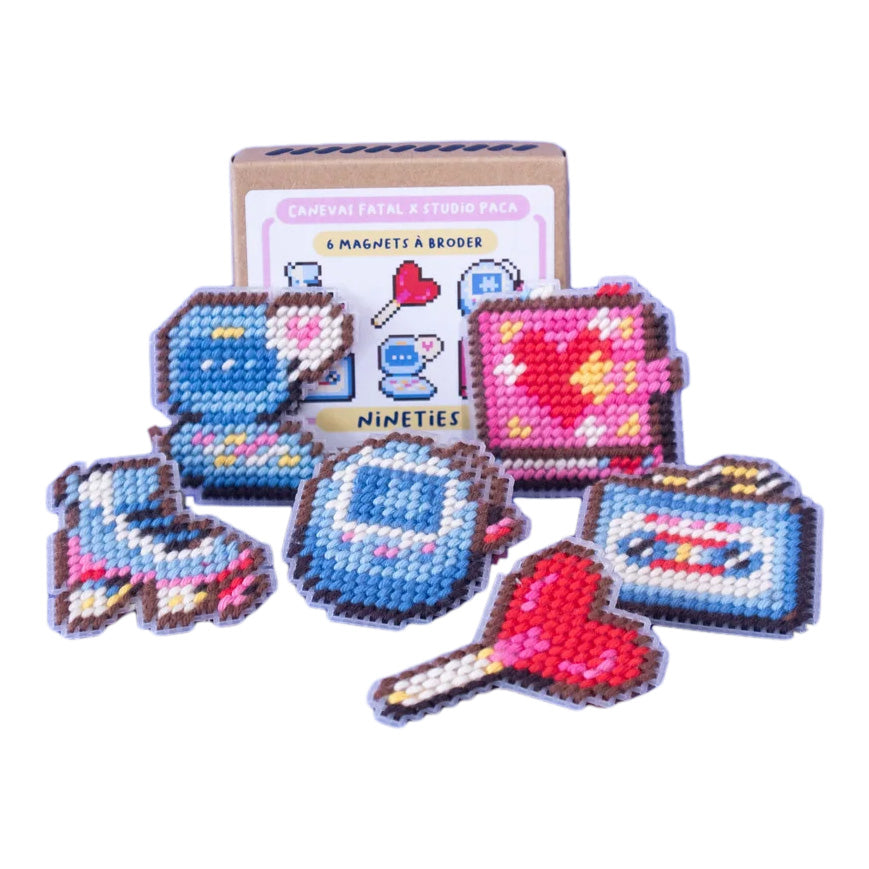 Canevas Fatal Studio Paca Nineties Magnet Needlepoint Kit