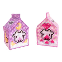 Canevas Fatal Studio Paca Strawberry Milkbox 3D Needlepoint Kit