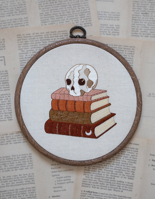 Creepy Embroidery: 20 Gothic Supernatural Patterns