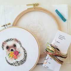 Jessica Long Embroidery Hedgehog Embroidery Kit: Floss Card