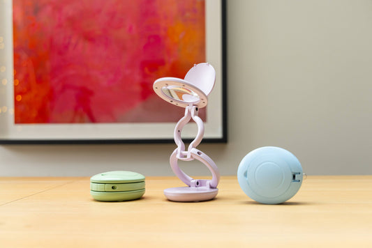 Daylight Company YoYo Magnifier Lamp - Lilac