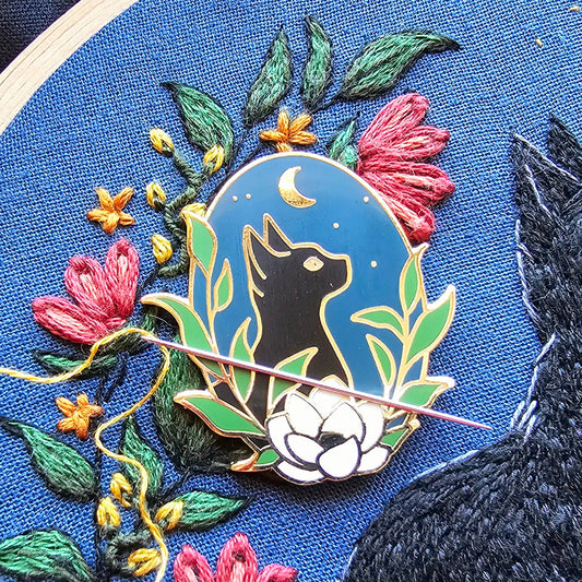 Jessica Long Embroidery Black Cat Enamel Needle Minder