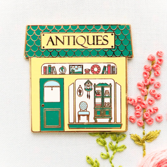 Flamingo Toes Antique Shop Needle Minder