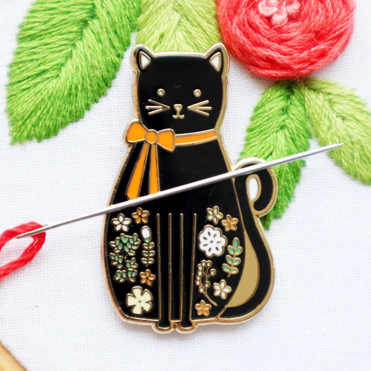 Flamingo Toes Black Cat Needle Minder